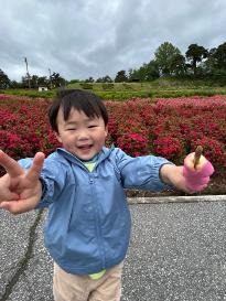 ツツジと一緒にハイピース