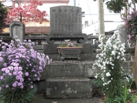 陽春院（桑名藩士の墓）