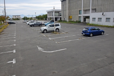 文化センター駐車場写真