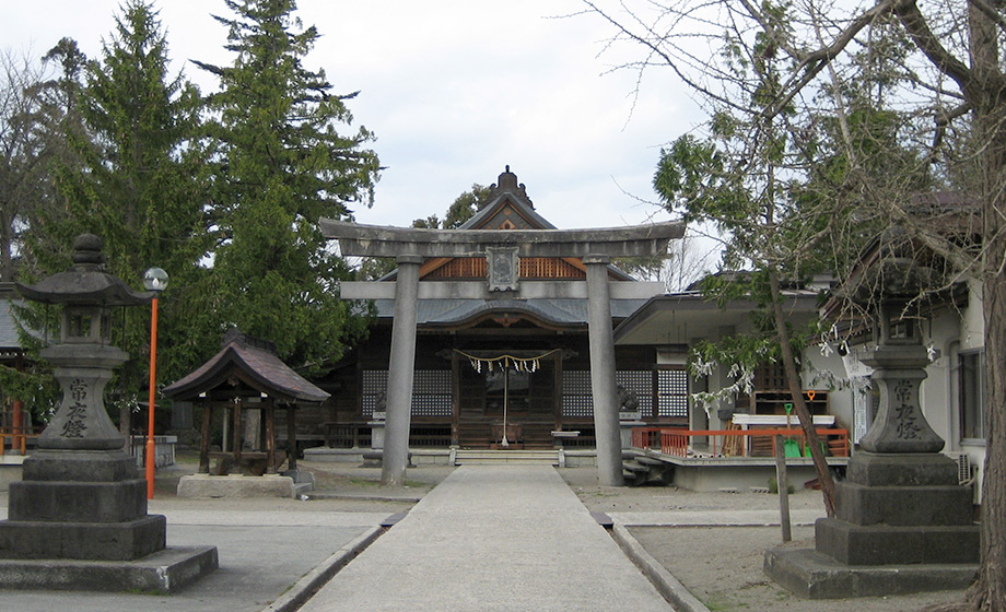 谷地八幡宮