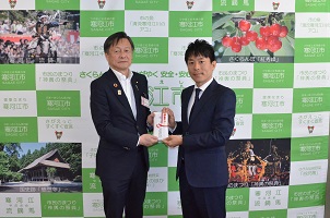 寄附の様子