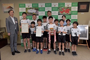 高松アタッカーズJVCが市長表敬訪問の画像