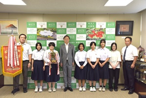 陵東中学校女子柔道部全国大会出場報告の画像